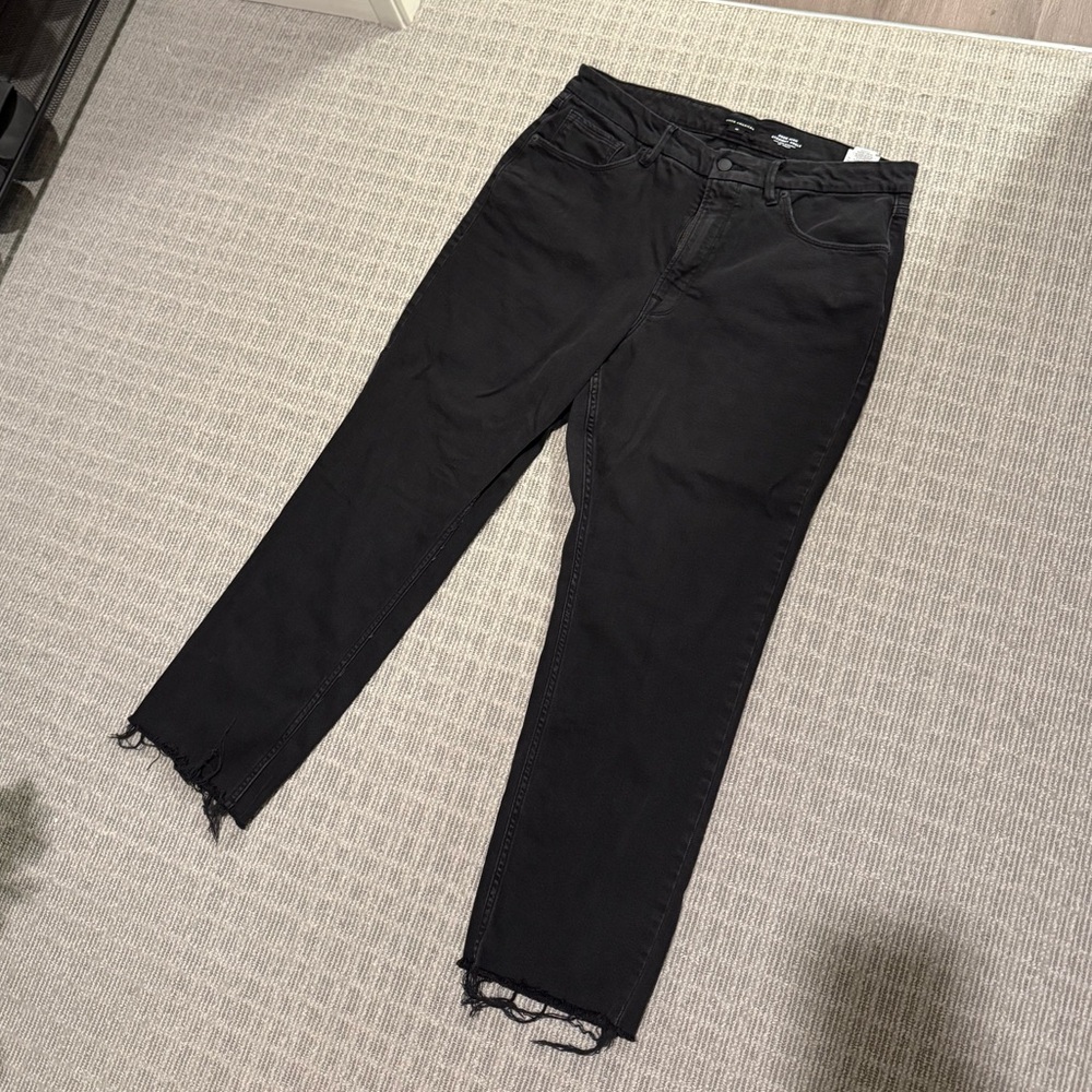 Good American Black Straight Ankle Jeans
